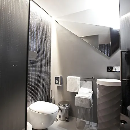 Tiro A Volo Hotel