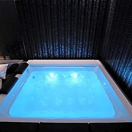 Tiro A Volo Hotel 3*