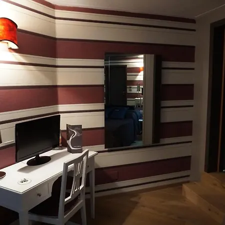 Tiro A Volo Hotel Pozzuoli